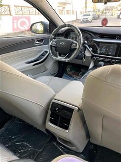 شيري أريزو 5